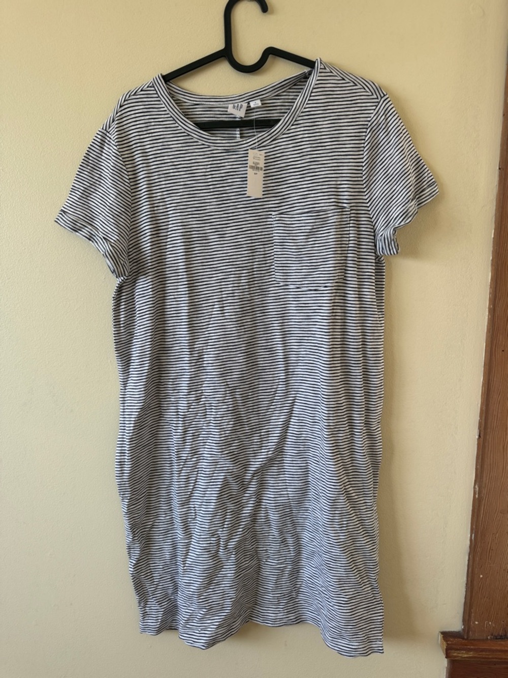 GAP Women’s Black & White Striped Short Sleeve T-Shirt Dress